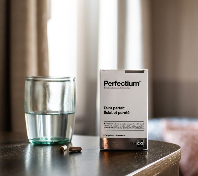 Routine teint parfait : les bienfaits du pin maritime des Landes dans Perfectium NHCO